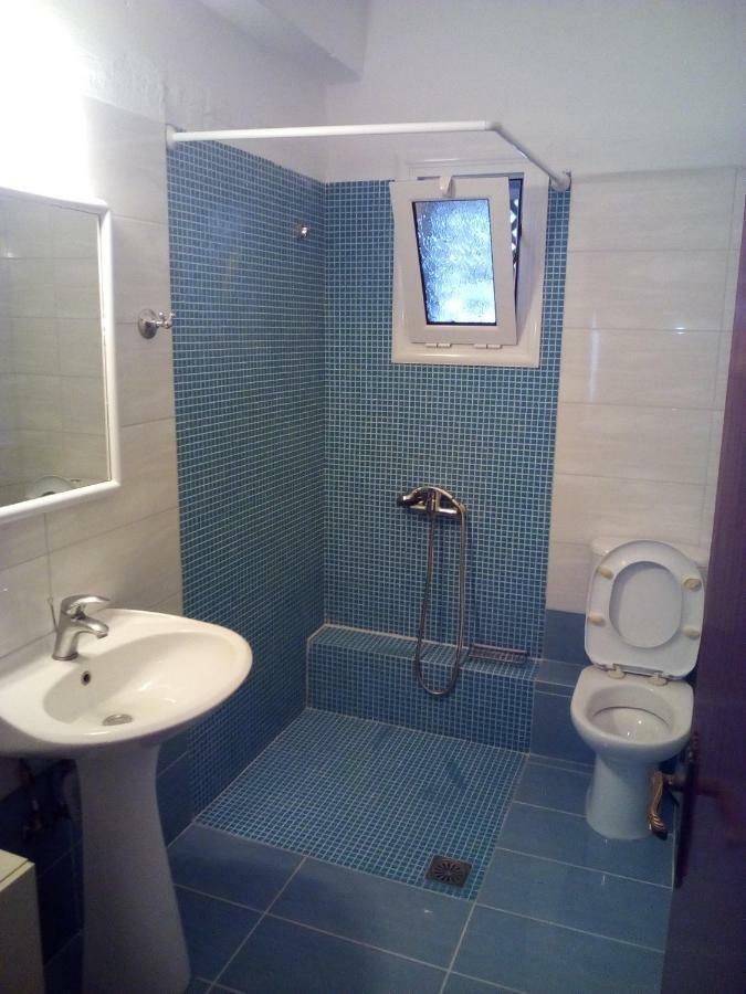 Fiona Seafront Apartments نِكيانا المظهر الخارجي الصورة